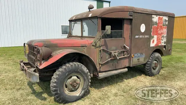 1952 Dodge M43