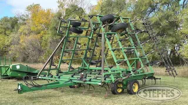 John Deere 960