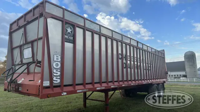 2009 Meyer 9136RT