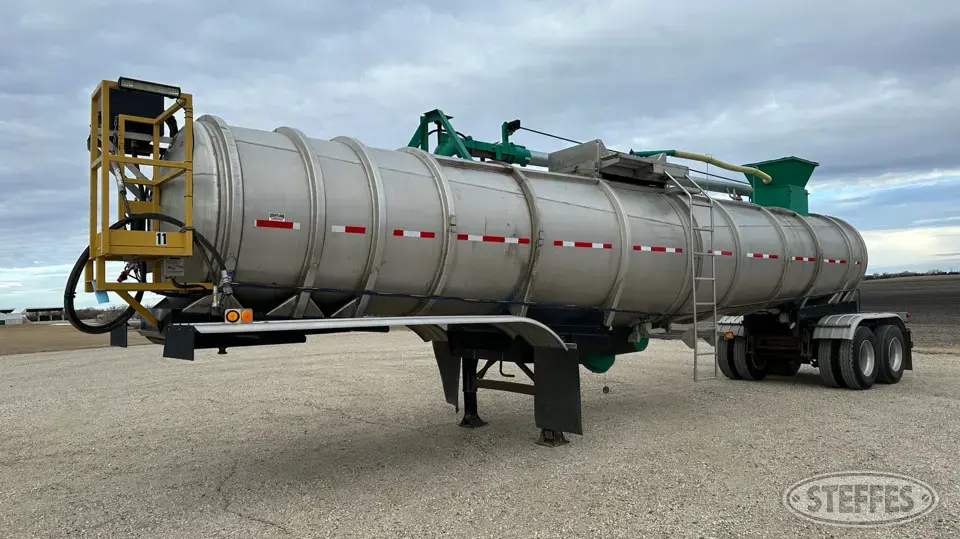 1984 Polar Tank Trailer