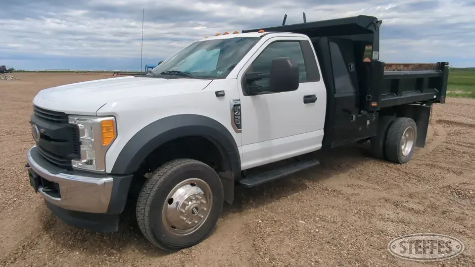 2017 Ford F450 XL Over 1 Ton Pickup