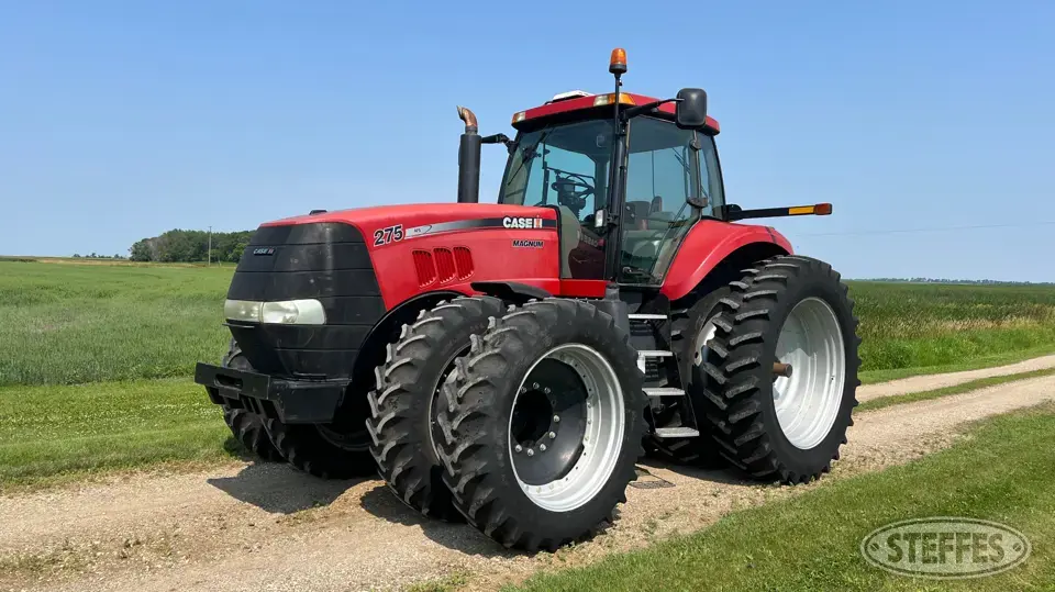 2010 Case IH Magnum 275 MFWD Tractor