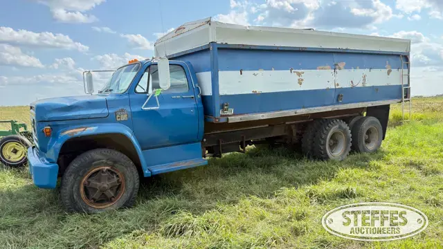 1974 Chevrolet C65 Custom Deluxe