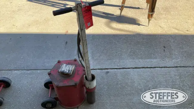 Norco 82990A pneumatic jack
