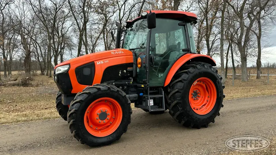 2019 Kubota M5-111 MFWD Tractor