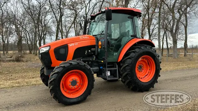 2019 Kubota M5-111