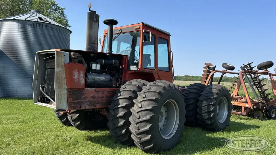 1979 Massey Ferguson 4840 4WD Tractor