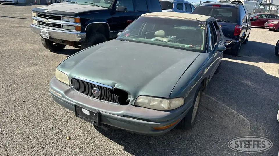 1998 Buick LeSabre Limited Car