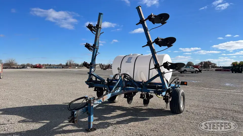 Ag Systems Inc. 6000 Liquid Side Dresser