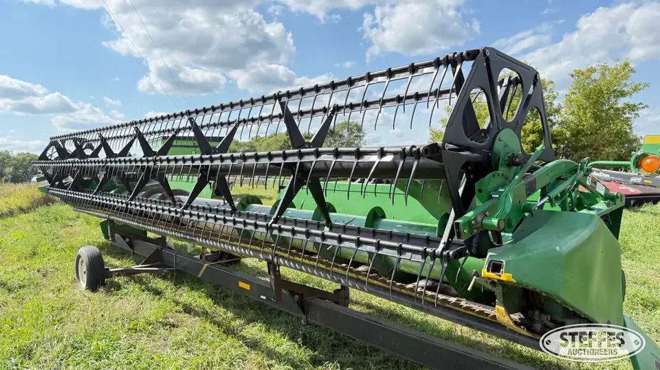 2004 John Deere 930F Flex Head
