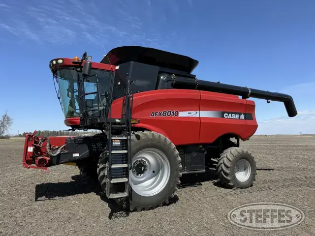 2006 Case IH 8010