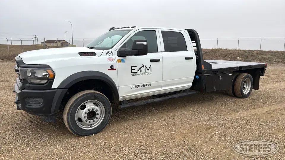 2024 Ram 4500HD Flatbed Truck