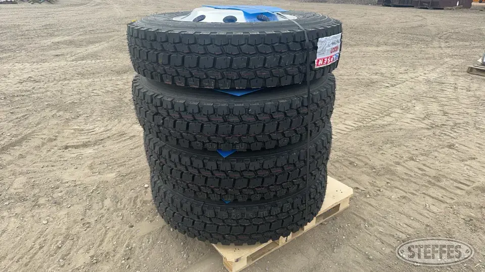 (4) Kapsen HS207 11R24.5 Tires Truck Tire