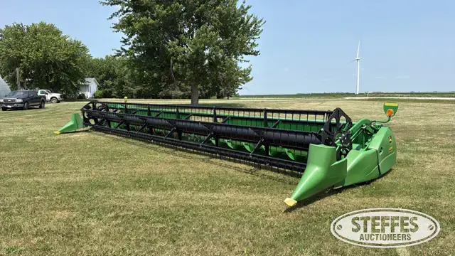 2004 John Deere 635F