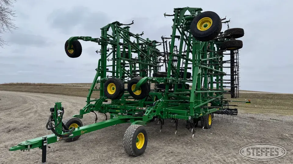 2023 John Deere 2230FH Field Cultivator
