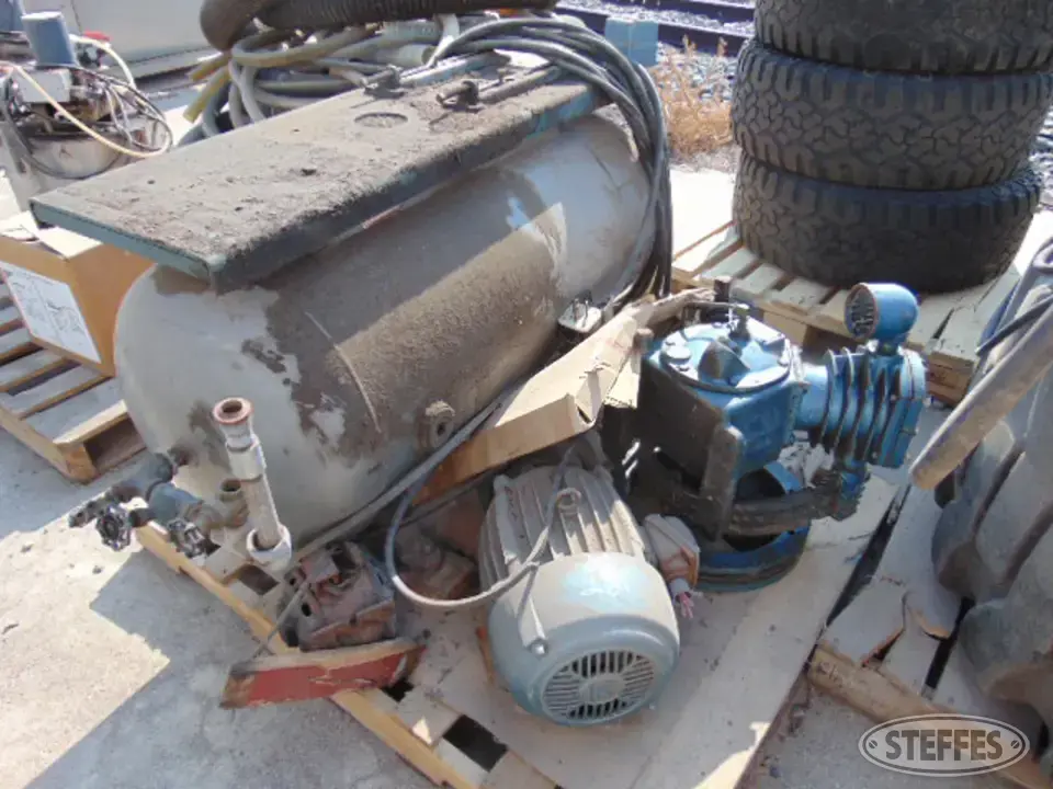 Ingersoll Rand 242 Air Tools and Compressor