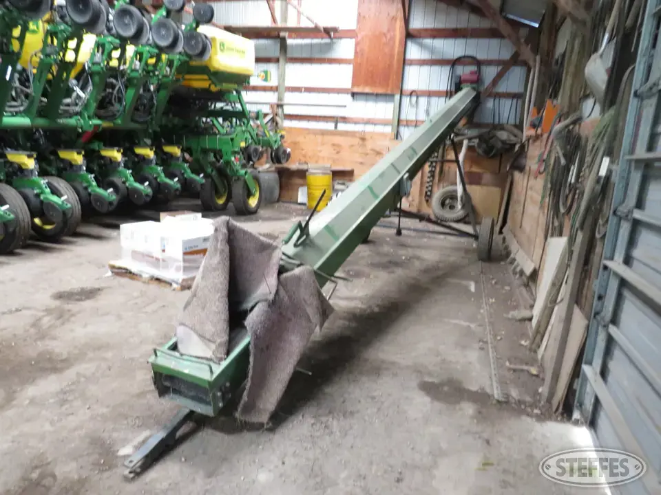 Grain Master 15-35 Belted Conveyor