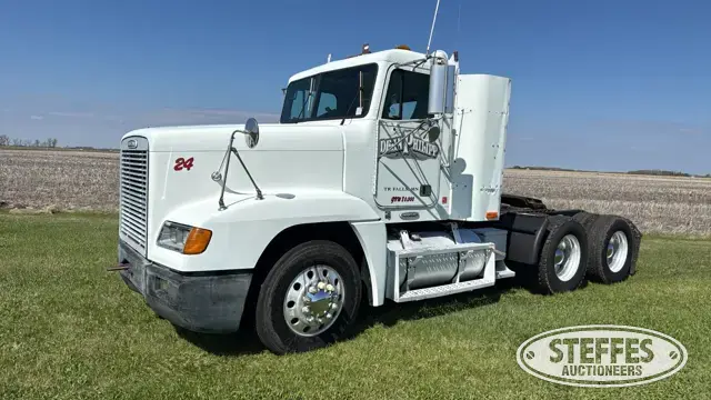 1999 Freightliner FLD120