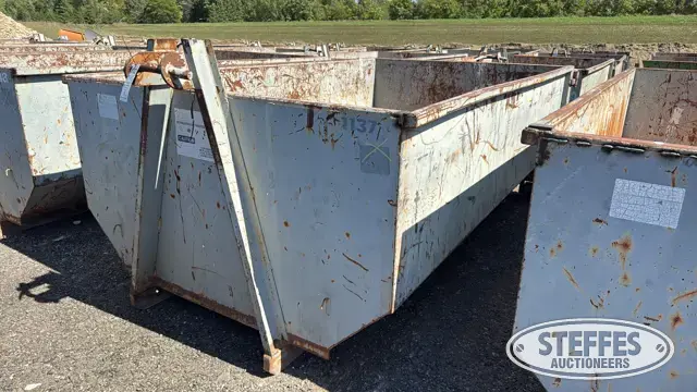 10 yd. roll-off dumpster
