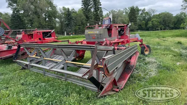 1976 Versatile Model 400