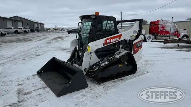 2021 Bobcat T76