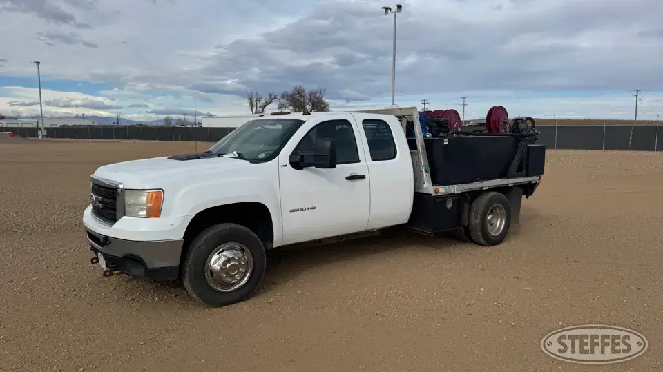 2011 GMC Sierra 3500HD Service Utility Truck