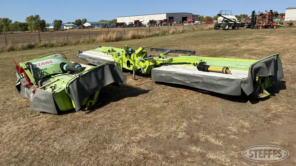 2013 Claas 9100C/3500FC Triple Mower