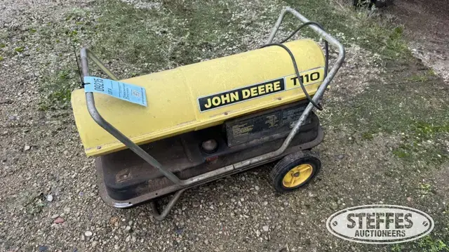 John Deere T110