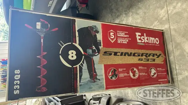 Eskimo Stingray S33