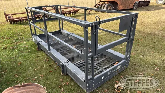 2023 Titan TLEBSK4X98v2
