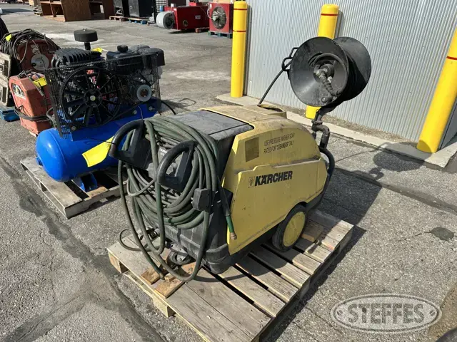 Karcher pressure washer