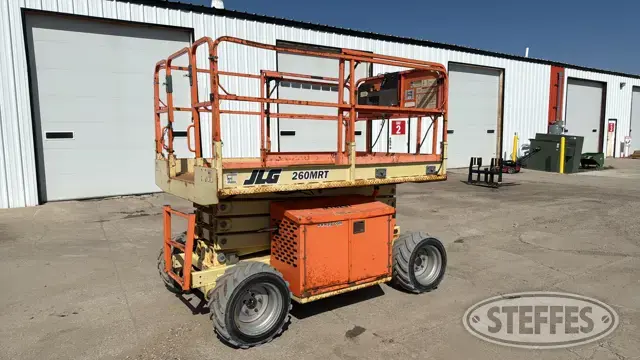 2012 JLG 260MRT