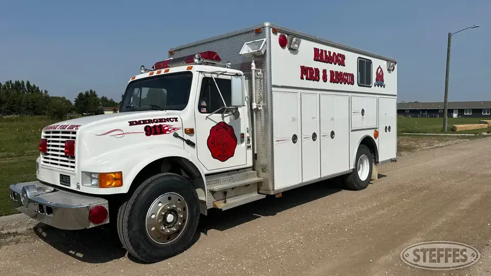 1990 International 4900 Specialty Truck