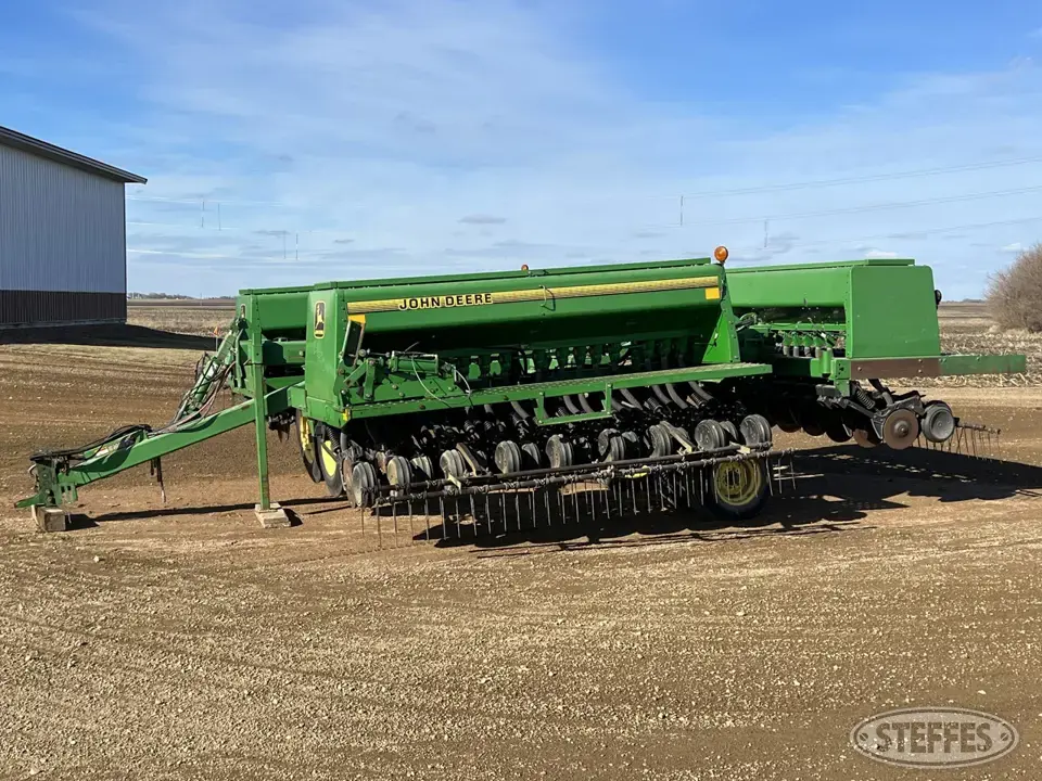 John Deere 455 Press Drill