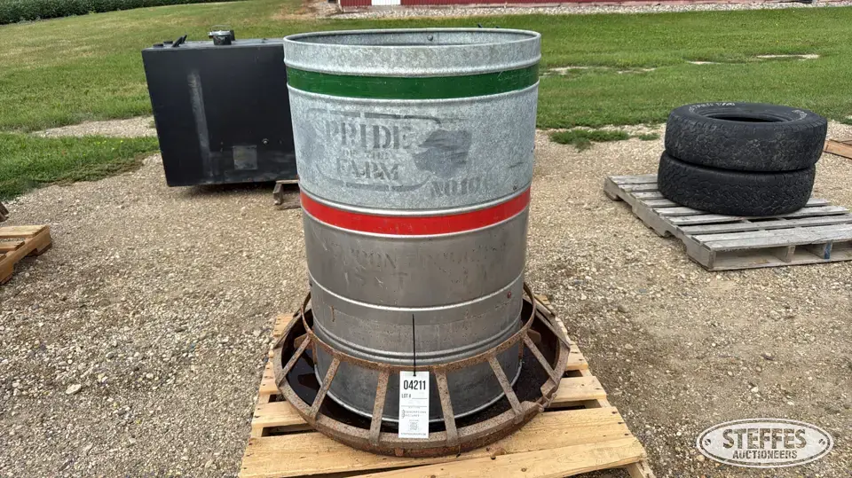 Pride of the Farm hog feeder Feeders and Bunk
