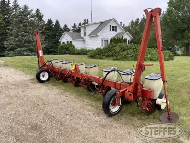 International 295