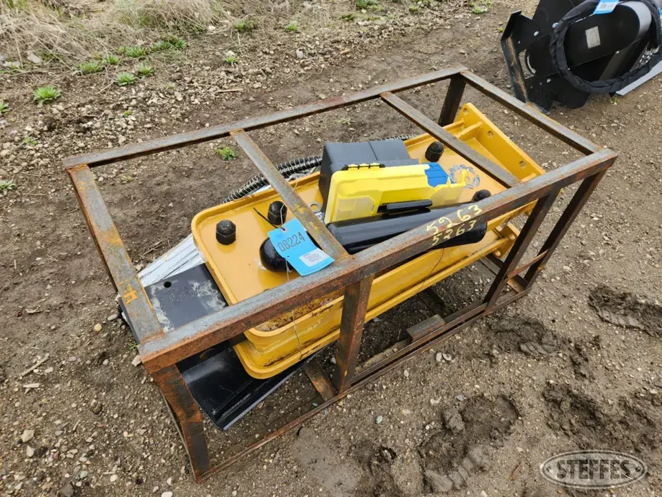 AGT 750 Skid Steer Breakers-Drop Hammers-Jack Hammers-Grinder