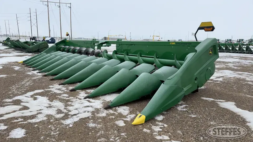 2022 John Deere C12R Corn Head