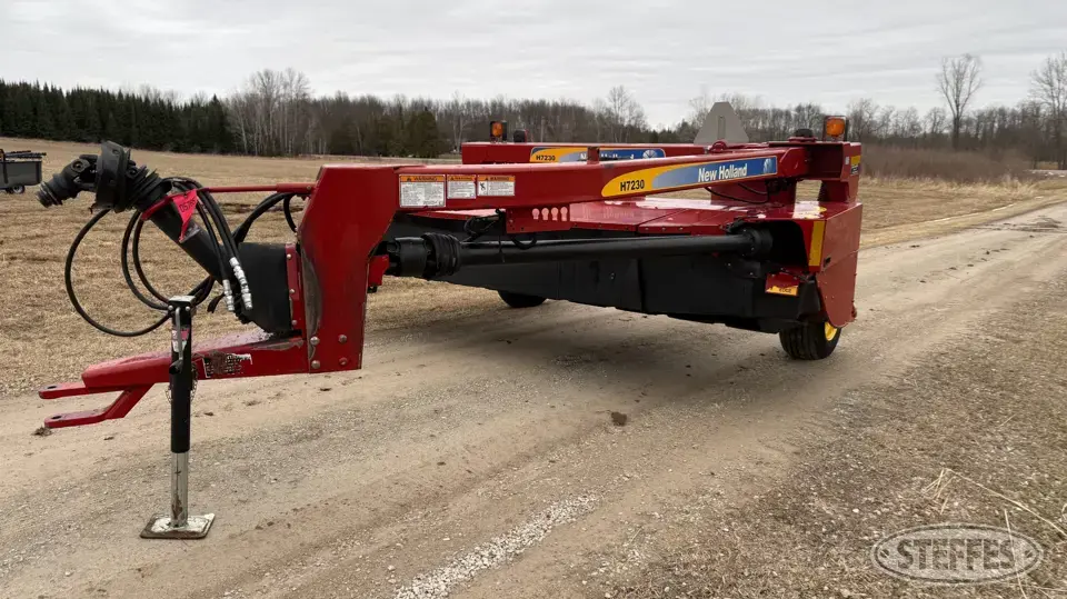 New Holland H7230 Mower Conditioner
