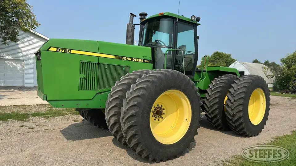 1990 John Deere 8760 4WD Tractor