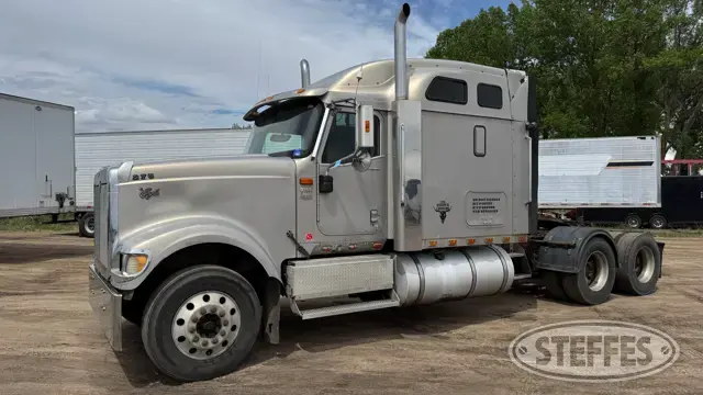 2005 International 9900i Eagle