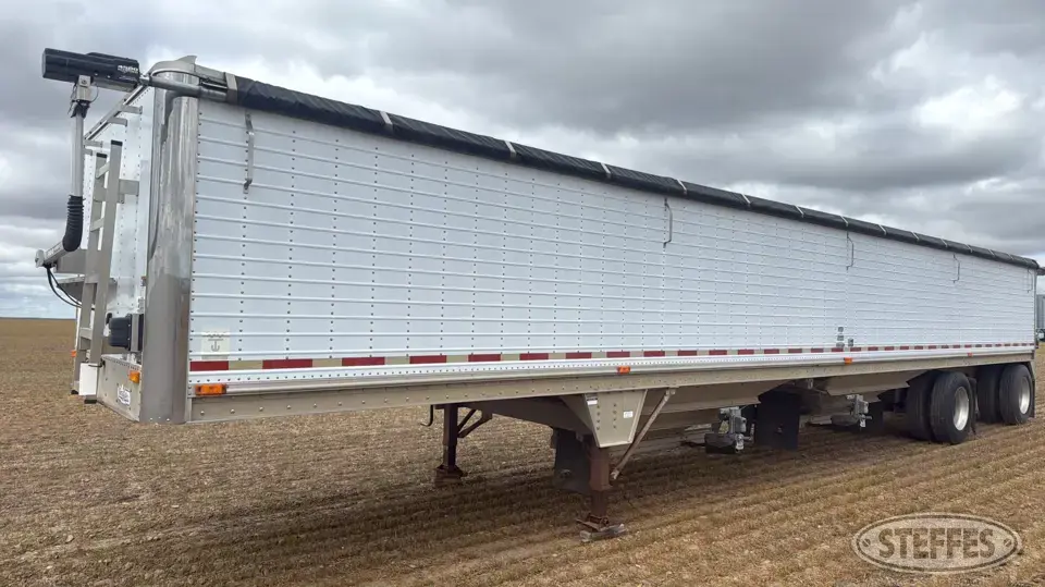 1997 Wilson Pacesetter DWH-400 Hopper Bottom Trailer