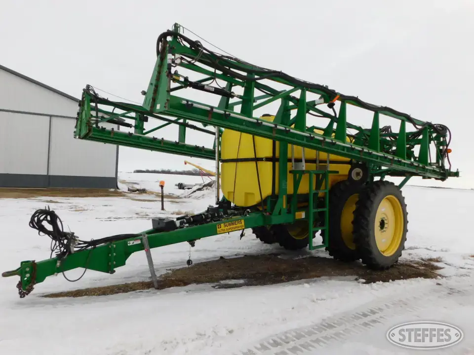 2010 Summers Ultra Supersprayer Pull-Type Sprayer