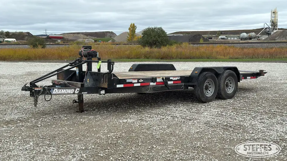 2012 Diamond C 45HDT Flatbed Trailer