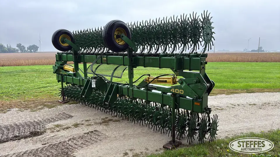 John Deere 400 Rotary Hoe