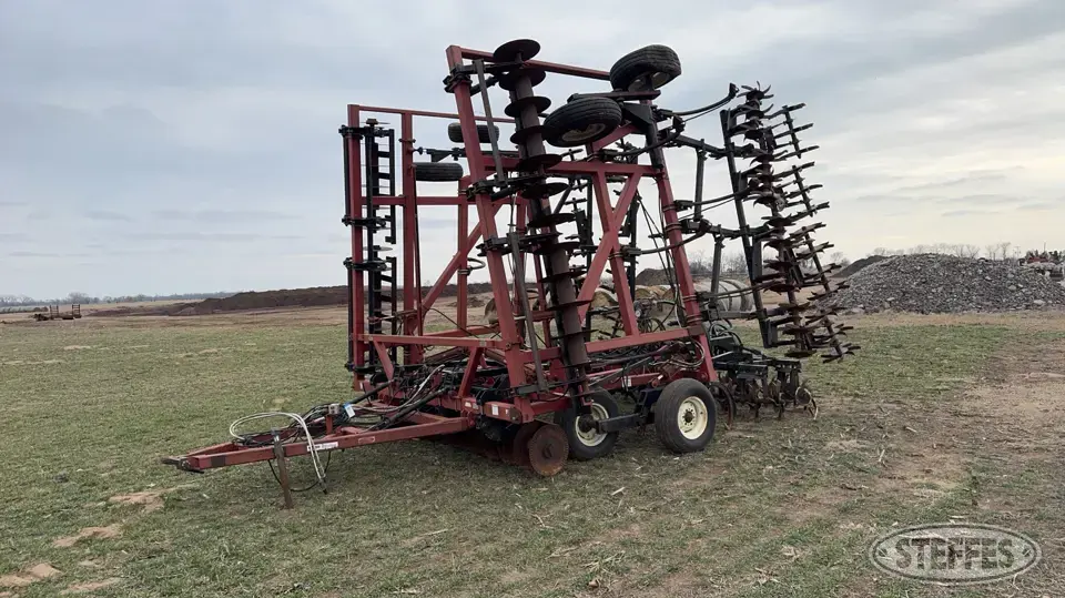 1996 Kent 3332 Coulter Chisel