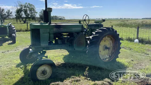 1958 John Deere 720