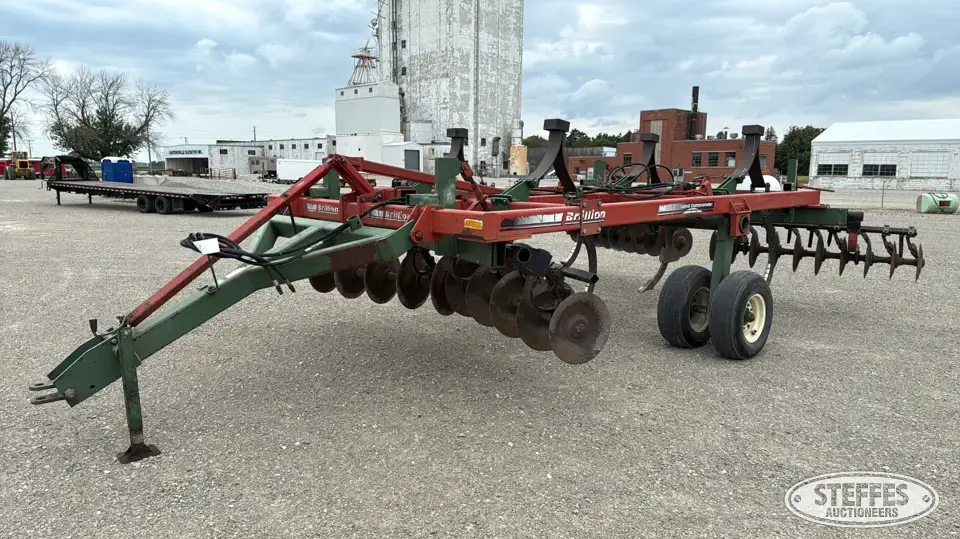 Brillion Land Commander LCS5-1 Chisel Plow