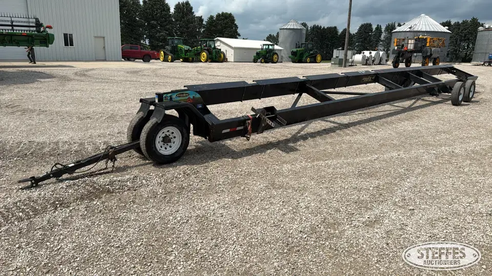 Stud King MD-48 Header Trailer