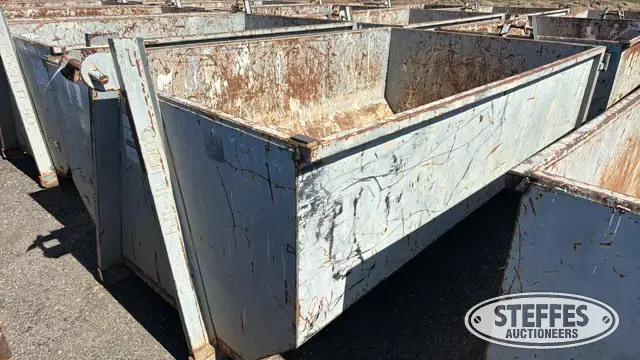 10 yd. roll-off dumpster